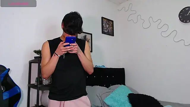 Snapshot of Gael_Jones chatting on October 26, 2025, 4:51 am Gael Jones online show from October 26, 2025, 4:51 am