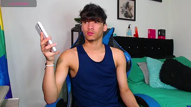 Snapshot of Gael_Jones chatting on November 3, 2025, 5:31 am Gael Jones online show from November 3, 2025, 5:31 am