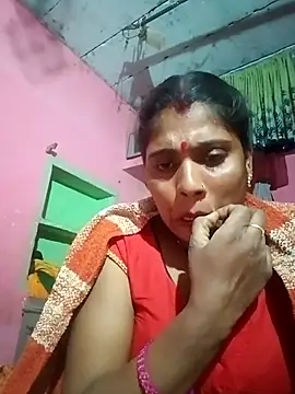 Snapshot of sanjna_sharmaa chatting on December 17, 2025, 3:29 pm sanjna sharmaa online show from December 17, 2025, 3:29 pm