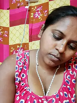 Hot-Show2 online show from February 15, 2026, 7:51 am