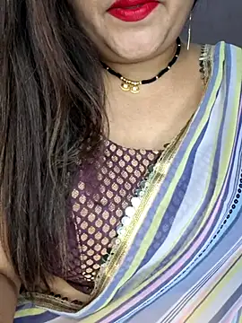 indian-hotmilfs online show from November 1, 2025, 7:49 pm