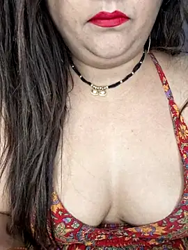 indian-hotmilfs online show from November 9, 2025, 8:07 pm