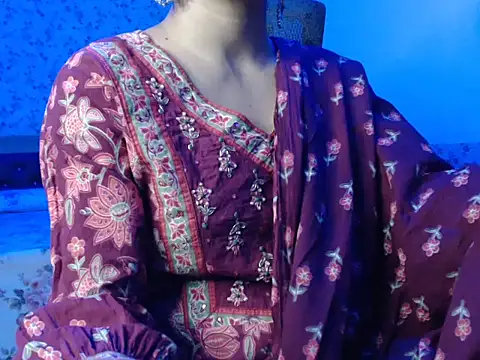 Snapshot of snow_white123 chatting on November 21, 2025, 8:51 pm snow white123 online show from November 21, 2025, 8:51 pm