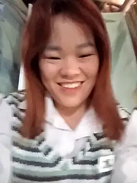 sukabae00 online show from November 10, 2025, 9:41 am