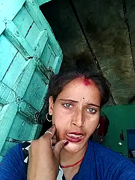 Snapshot of Arti13A chatting on May 15, 2026, 11:12 pm Arti13A online show from May 15, 2026, 11:12 pm