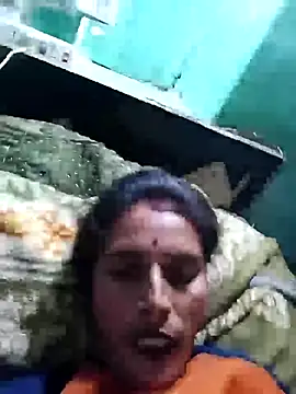 Snapshot of Arti13A chatting on May 31, 2026, 4:31 am Arti13A online show from May 31, 2026, 4:31 am