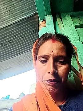 Snapshot of Arti13A chatting on June 4, 2026, 12:38 am Arti13A online show from June 4, 2026, 12:38 am
