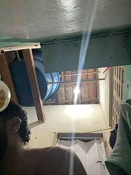 Snapshot of spiderfindom chatting on June 7, 2026, 7:50 pm spiderfindom online show from June 7, 2026, 7:50 pm