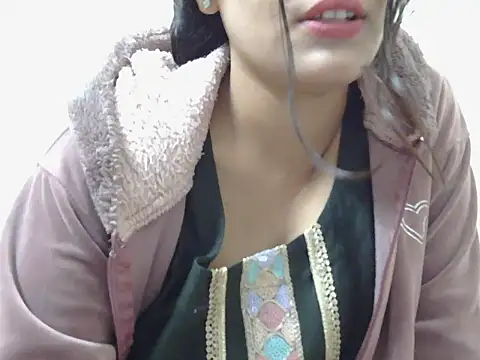 nista 01 online show from November 30, 2025, 2:10 pm