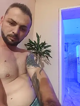 papichulo0099 online show from October 25, 2025, 1:35 am