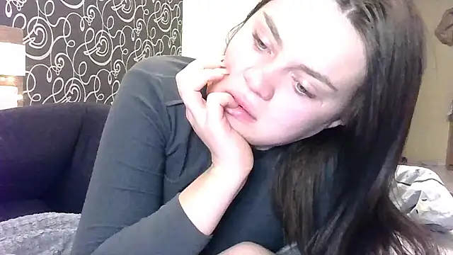 Snapshot of Bonny_Candy chatting on November 16, 2025, 1:11 am Bonny Candy online show from November 16, 2025, 1:11 am