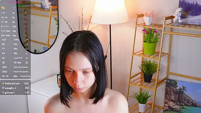 SuzanneHowse online show from February 3, 2026, 6:22 am