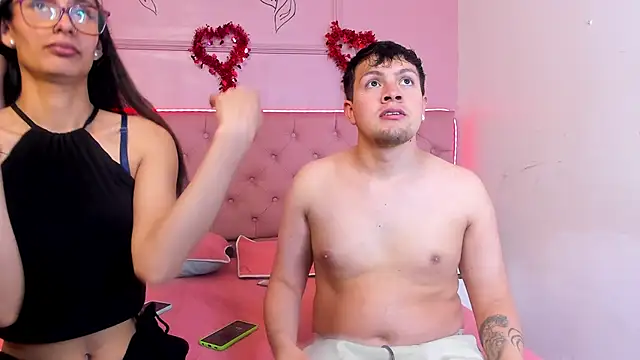 Ethan N Abby online show from September 22, 2025, 9:28 pm