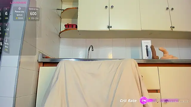 BustyGlow online show from November 14, 2025, 11:09 am