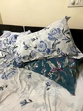 Snapshot of Horney_spidy chatting on November 28, 2025, 1:19 am Horney spidy online show from November 28, 2025, 1:19 am