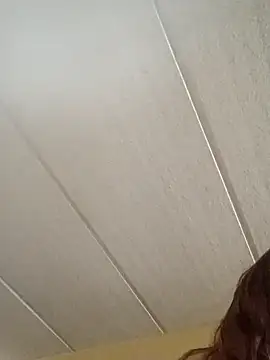 Snapshot of XEmoxkittyx chatting on May 28, 2026, 4:04 pm XEmoxkittyx online show from May 28, 2026, 4:04 pm
