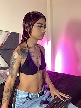 Snapshot of Dirty_isabella18 chatting on October 5, 2025, 4:49 pm Dirty isabella18 online show from October 5, 2025, 4:49 pm