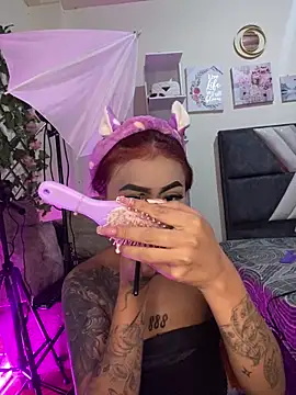 Snapshot of Dirty_isabella18 chatting on June 18, 2026, 5:39 pm Dirty isabella18 online show from June 18, 2026, 5:39 pm