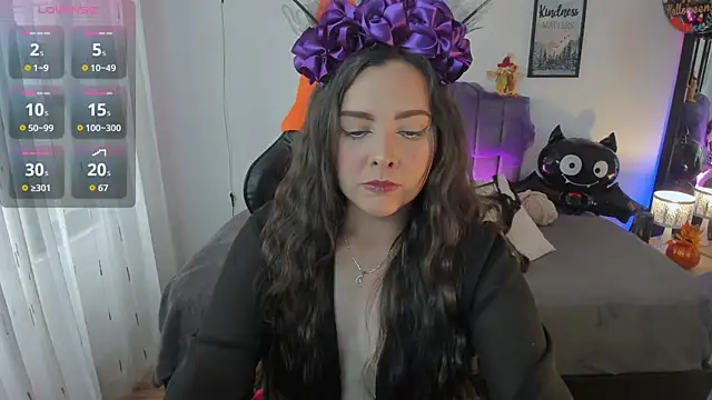 amaia monet online show from October 31, 2025, 7:37 pm