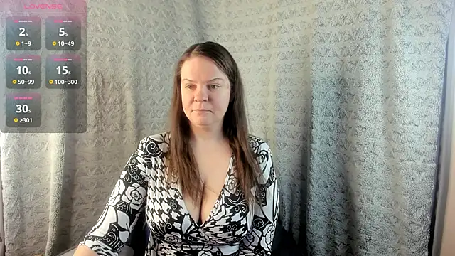 MiaLores online show from February 18, 2026, 9:05 am