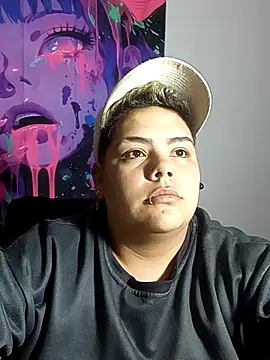 Snapshot of Hailey_Curvy chatting on October 15, 2025, 3:17 am Hailey Curvy online show from October 15, 2025, 3:17 am