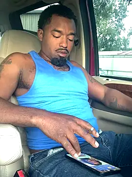 Snapshot of ReShawn24TM chatting on September 13, 2025, 11:26 pm ReShawn24TM online show from September 13, 2025, 11:26 pm