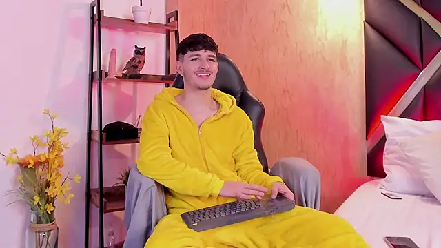 Snapshot of LiamMuller chatting on October 30, 2025, 11:55 am LiamMuller online show from October 30, 2025, 11:55 am