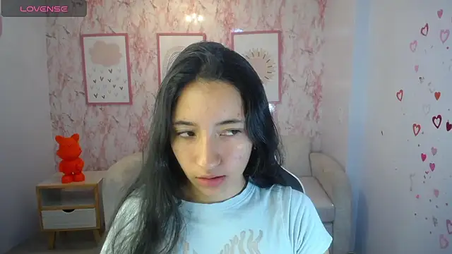 Kylie ch1 online show from September 13, 2025, 11:32 am