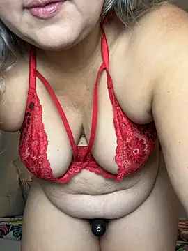 Snapshot of Lucy_Milf_474 chatting on February 15, 2026, 12:14 pm Lucy Milf 474 online show from February 15, 2026, 12:14 pm