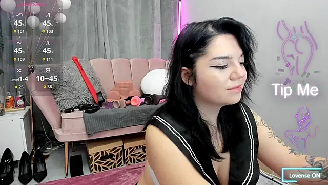 AbbyPearll online show from December 19, 2025, 8:38 pm