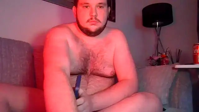 jakecummings69 online show from April 13, 2026, 9:09 pm