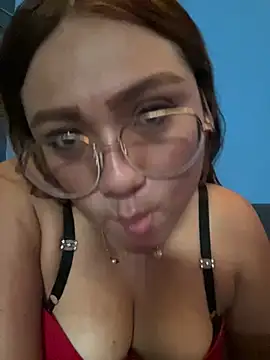 MonicaPinkMx online show from May 22, 2026, 9:42 pm