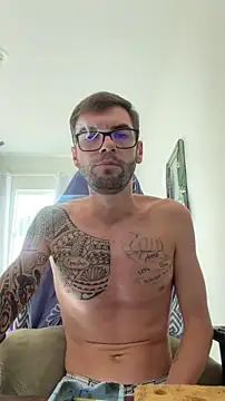 Snapshot of Leonsouzaof chatting on February 23, 2026, 7:22 pm Leonsouzaof online show from February 23, 2026, 7:22 pm