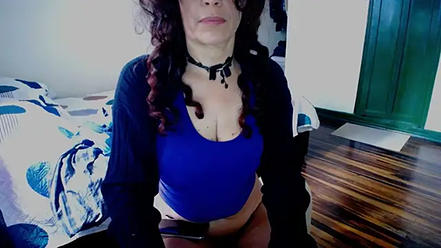 Snapshot of fenix_colette chatting on May 26, 2026, 3:08 pm fenix colette online show from May 26, 2026, 3:08 pm