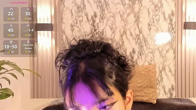 ChloeeMason online show from November 14, 2025, 10:58 am