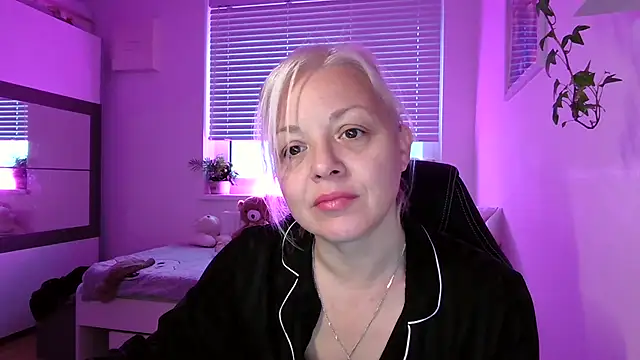 Snapshot of Linsy_Kim chatting on November 27, 2025, 6:48 am Linsy Kim online show from November 27, 2025, 6:48 am