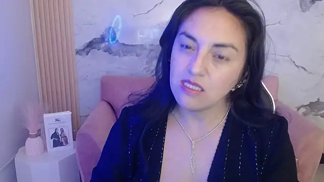 tamara ch1 online show from November 19, 2025, 3:39 am