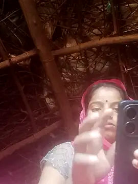 Snapshot of Sheema_thakur chatting on October 15, 2025, 10:59 am Sheema thakur online show from October 15, 2025, 10:59 am