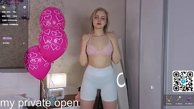 Snapshot of Brittney_Shaw chatting on November 23, 2025, 3:23 pm Brittney Shaw online show from November 23, 2025, 3:23 pm