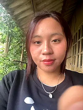 maianhcute online show from October 29, 2025, 8:27 am