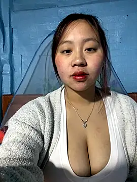 maianhcute online show from January 8, 2026, 2:03 am