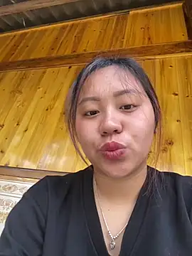 maianhcute online show from April 5, 2026, 12:41 am