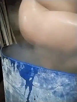 venu00 online show from January 9, 2026, 1:25 pm