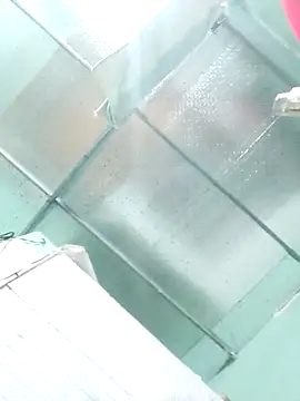 Singlemom69x online show from November 6, 2025, 2:12 am