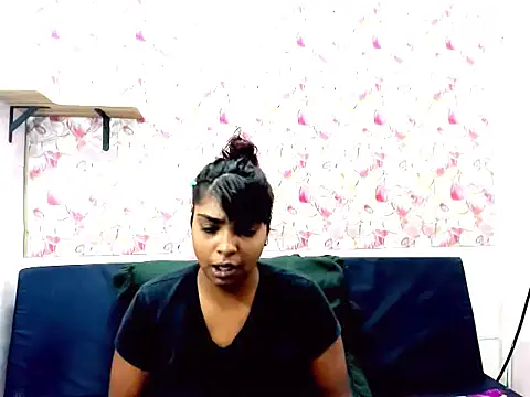 Snapshot of indianmystica694u chatting on October 16, 2025, 1:56 pm indianmystica694u online show from October 16, 2025, 1:56 pm