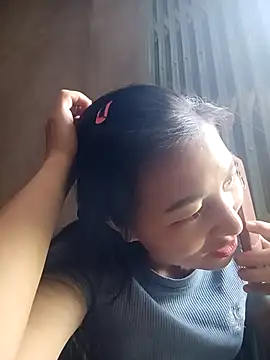 Snapshot of YAYAA-502 chatting on October 10, 2025, 1:04 am YAYAA-502 online show from October 10, 2025, 1:04 am