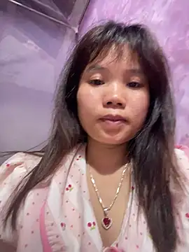 Snapshot of Ngoc-bbi chatting on May 8, 2026, 3:28 pm Ngoc-bbi online show from May 8, 2026, 3:28 pm