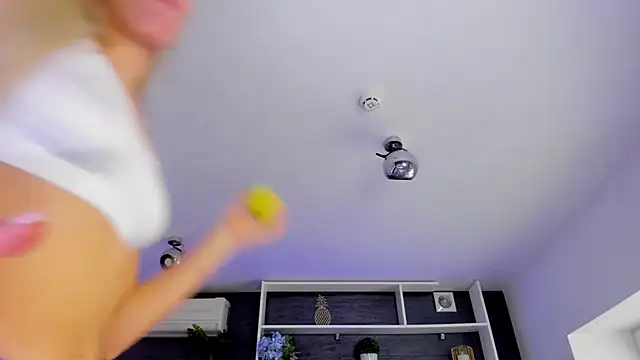 Snapshot of SabrinaSharm chatting on February 23, 2026, 1:08 pm SabrinaSharm online show from February 23, 2026, 1:08 pm