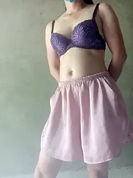 vera9986 online show from June 3, 2026, 4:04 am