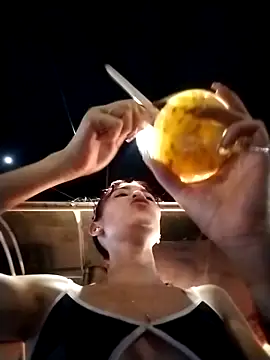 dulcelatin21 online show from November 1, 2025, 5:09 am